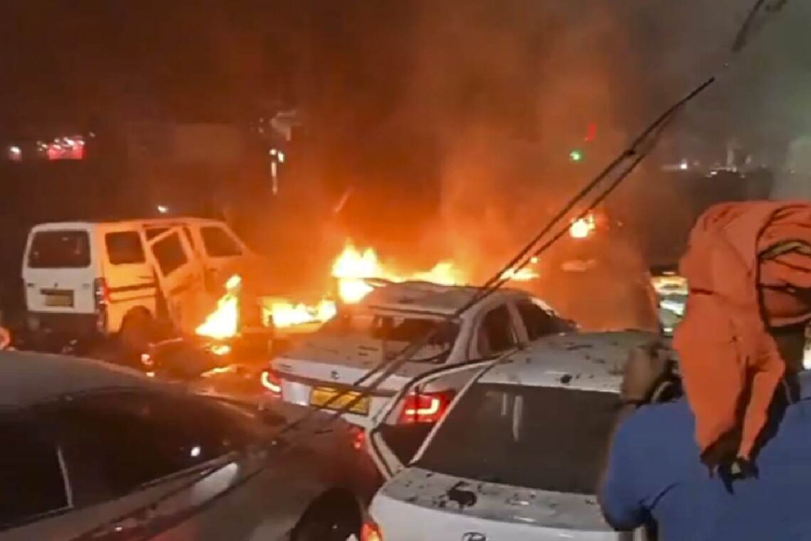 Red Fort Blast: Agencies Launch Manhunt for Missing Third Car Linked to Suspects