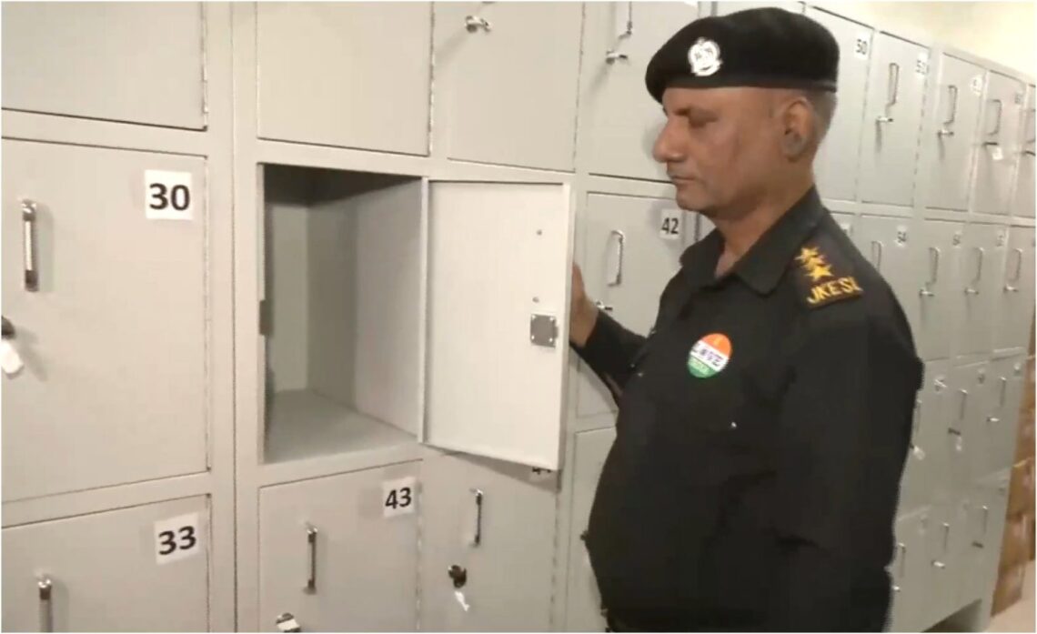 Police,Hospital Authorities Step Up Locker Inspections at SMGS Hospital Jammu Following Delhi Blast