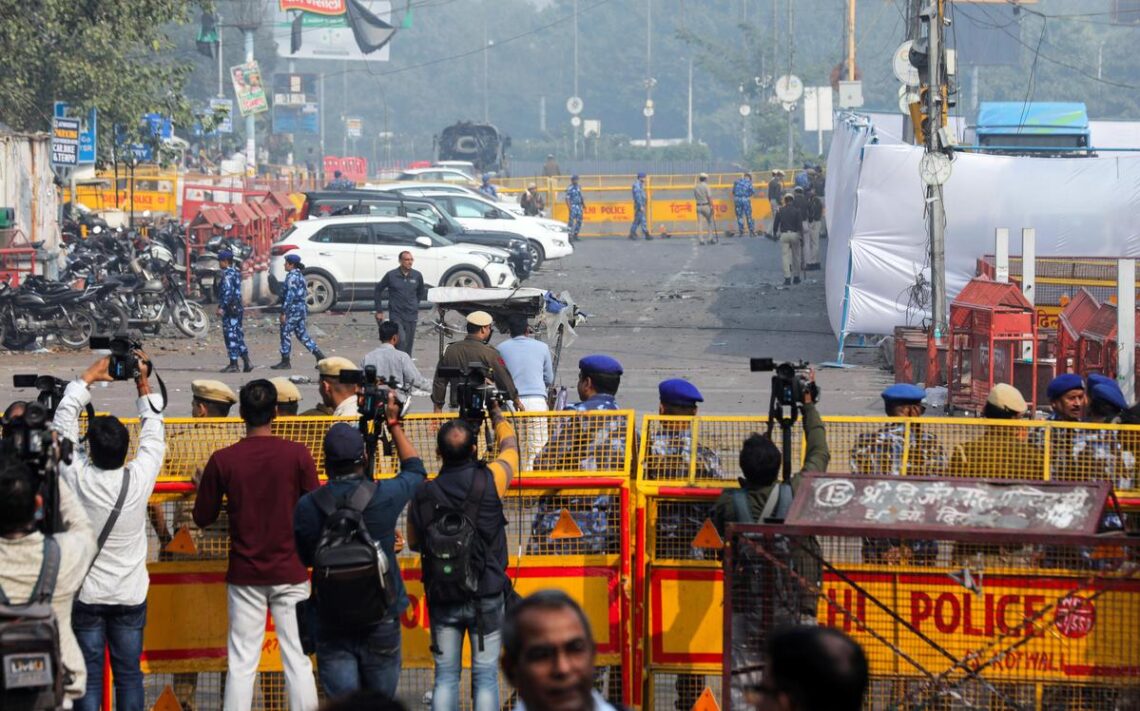 Delhi Blast Investigation: NIA Conducts Raids in South Kashmir