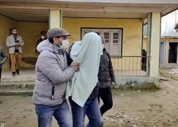 Patwari, Chowkidar Arrested by ACB in Udhampur Bribery Case