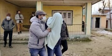 Patwari, Chowkidar Arrested by ACB in Udhampur Bribery Case