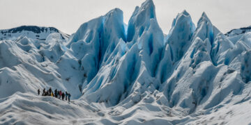 Glacier Retreat in Kashmir Sparks Ecological and Water Security Concerns