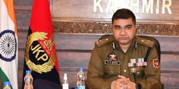 IGP Kashmir Reviews Security Arrangements for Upcoming Events, Stresses Heightened Vigilance