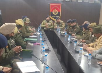 DIG JSK Range Reviews Security, Calls for Vigilance During Foggy Season in Samba