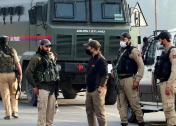 Major crackdown against OGW network in Kashmir as police raid several places, over 150 detained