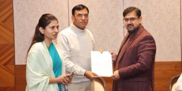 Satish Sharma seeks major sports infrastructure push for J&K Submits comprehensive memorandum to Union Sports Minister