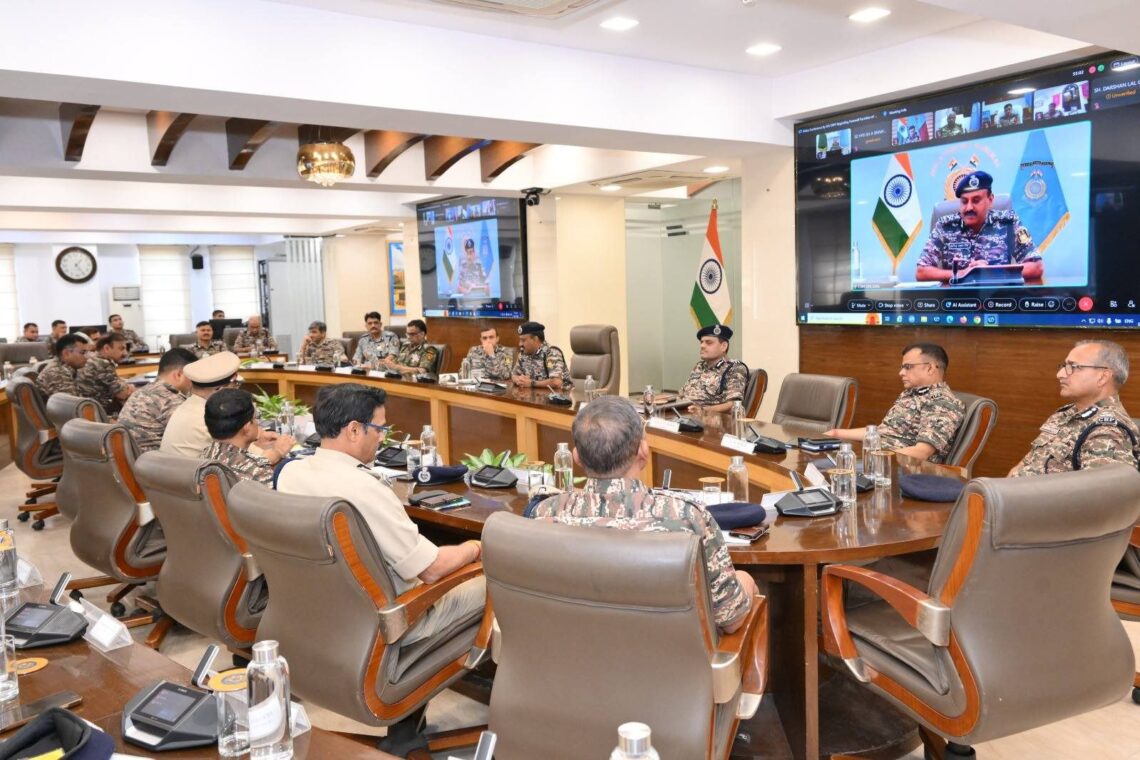 DG CRPF Bids Farewell to IG (Medical) Dr Partha Mitra on Superannuation