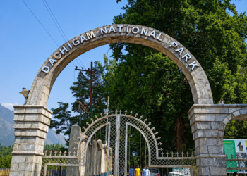 Dachigam National Park Open to Visitors Despite CM Omar Abdullah’s Off-Site Review Meeting.