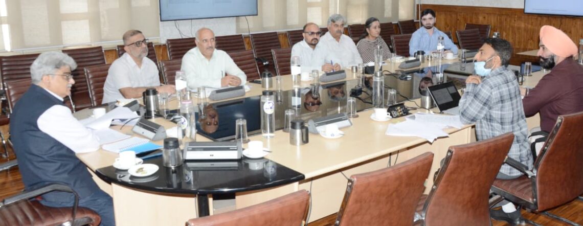 Chief Secretary reviews implementation of new Labour Codes