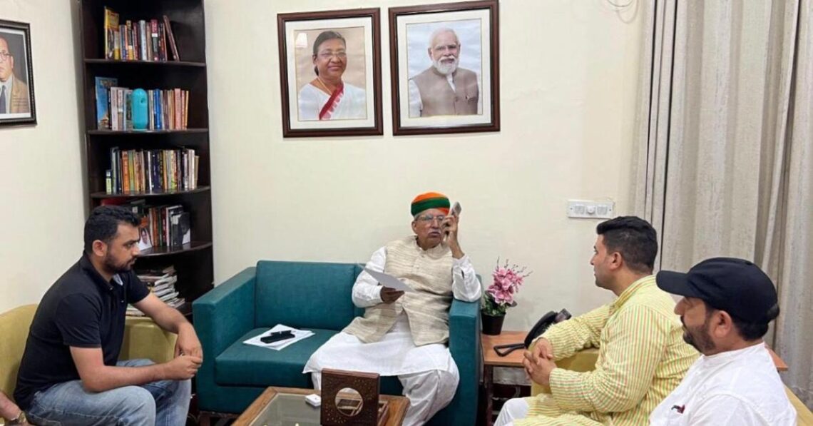 President of Kashmir Jurists Bar Association Calls on Union Law Minister in New Delhi